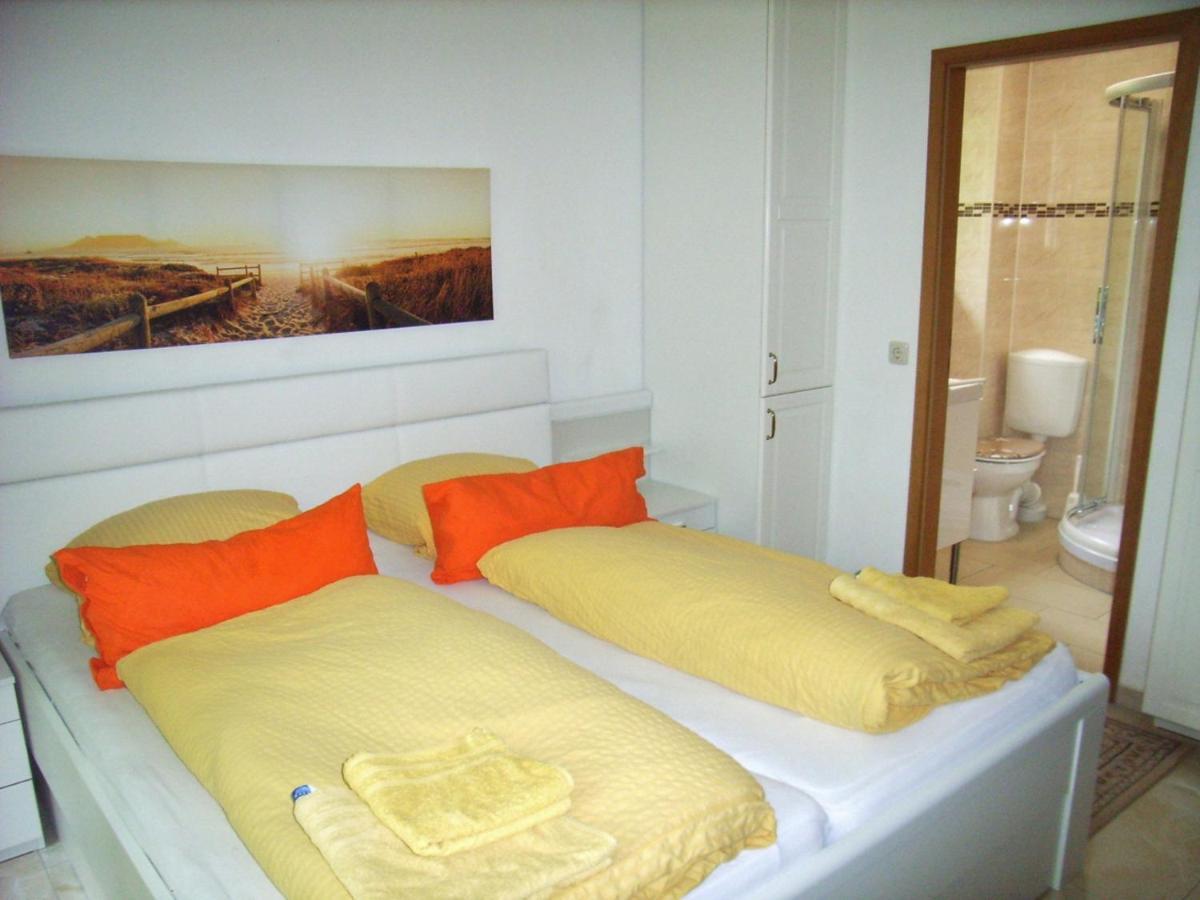 Ostsee Hotel-Pension An Der Lindenallee Bad Doberan Luaran gambar